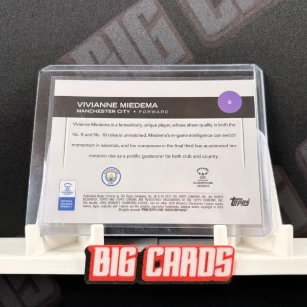 Vivianne Medema - Topps Chrome Sapphire Women’s UEFA - Image 2